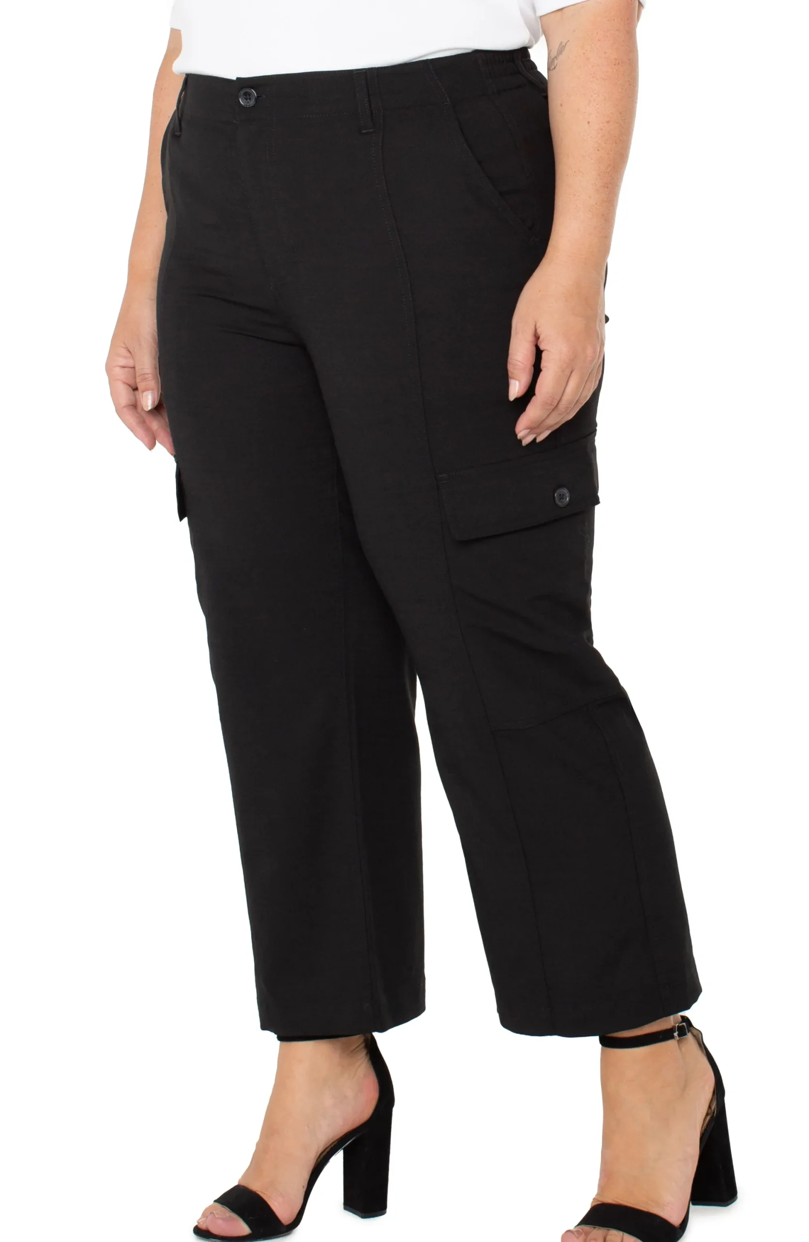 Pants-Liverpool Los Angeles HI-RISE CARGO CROP STRAIGHT Black