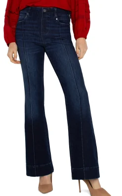 Jeans-Liverpool Los Angeles THE GIA GLIDER® FLARE WITH PINTUCKS Upland